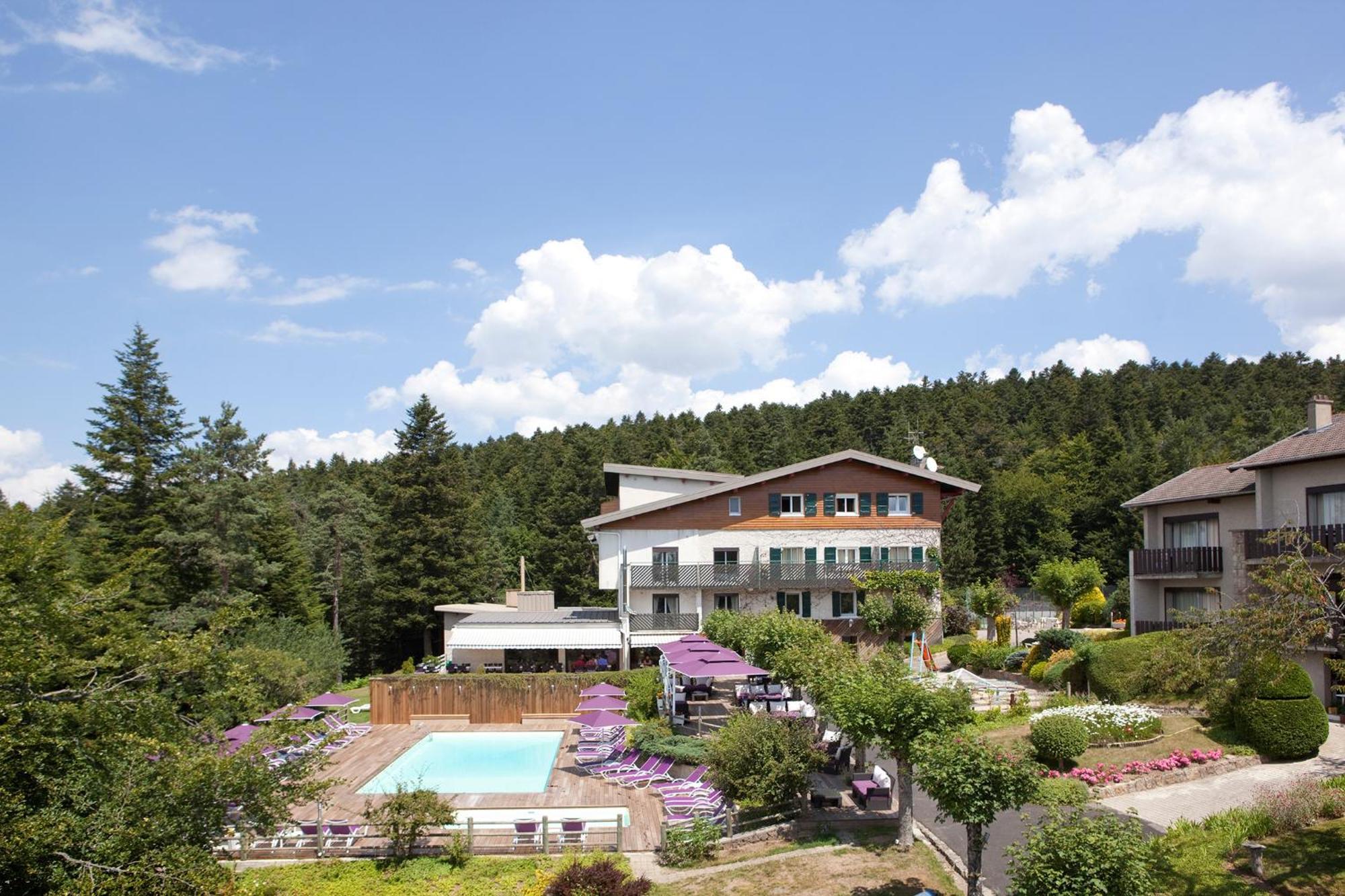 Logis Hotel Clair Matin ル・シャンボン・シュル・リニョン エクステリア 写真